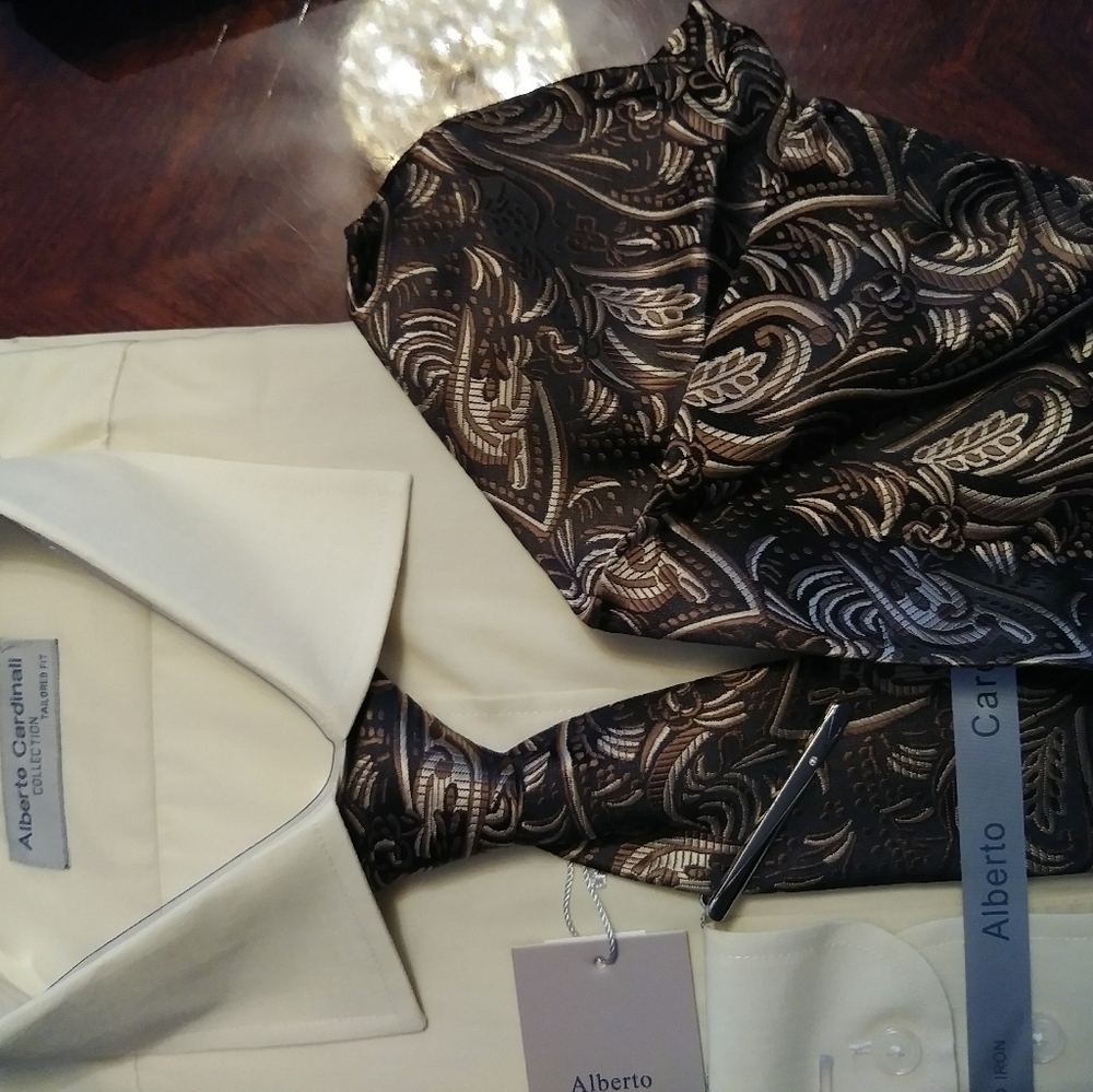 NWT men's shirt